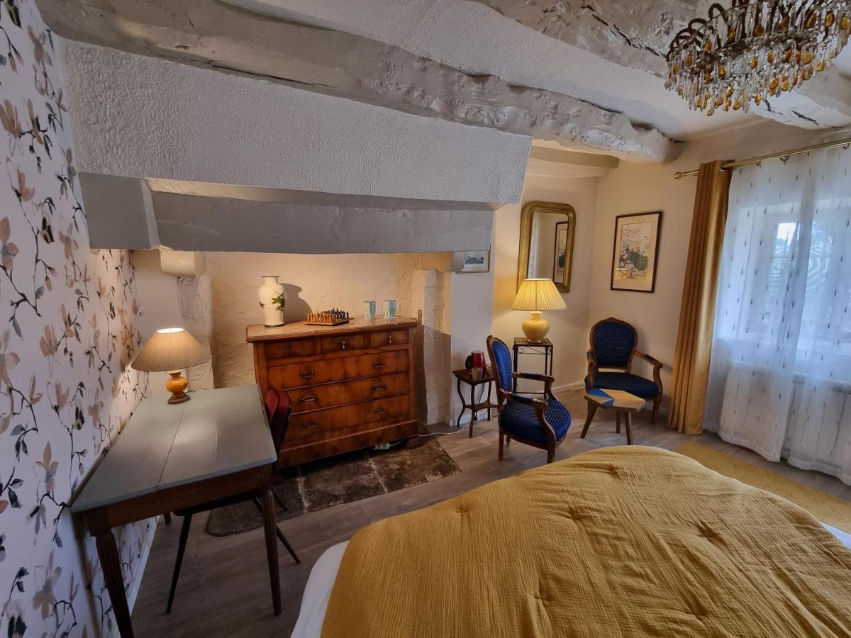 Les Berges De La Planchette Bed & Breakfast Yvignac-la-Tour Exterior photo