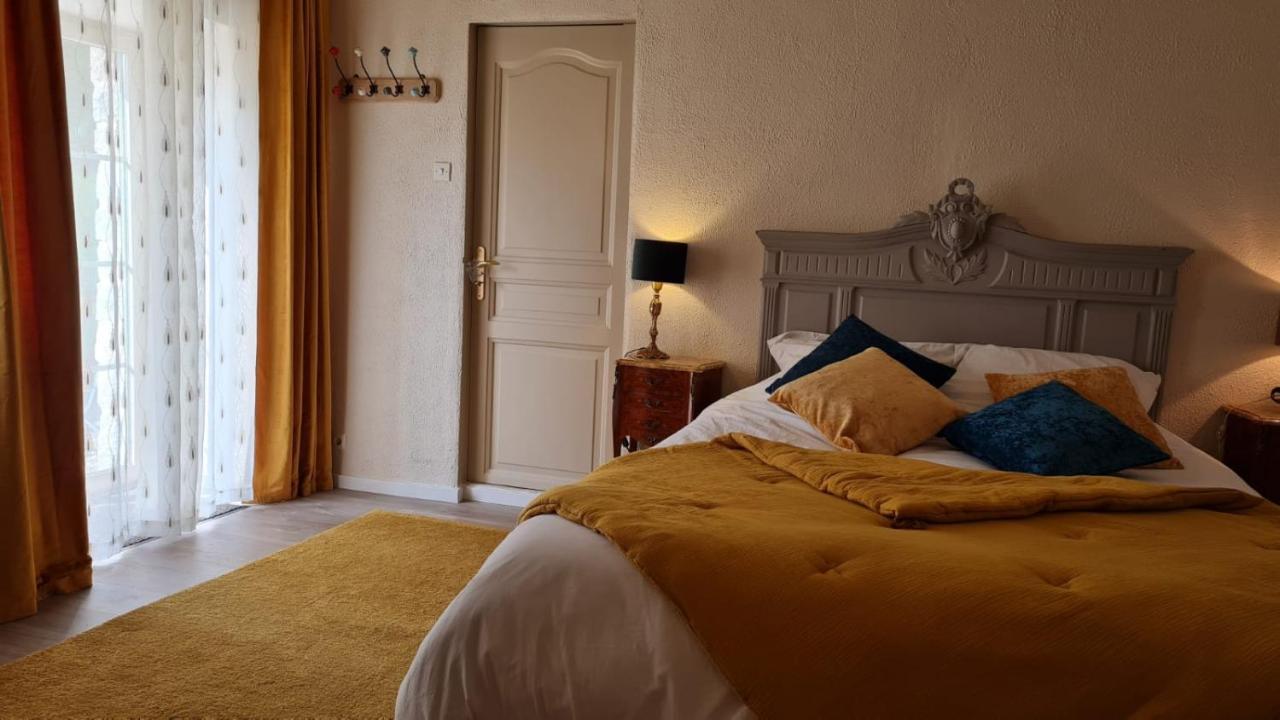 Les Berges De La Planchette Bed & Breakfast Yvignac-la-Tour Exterior photo